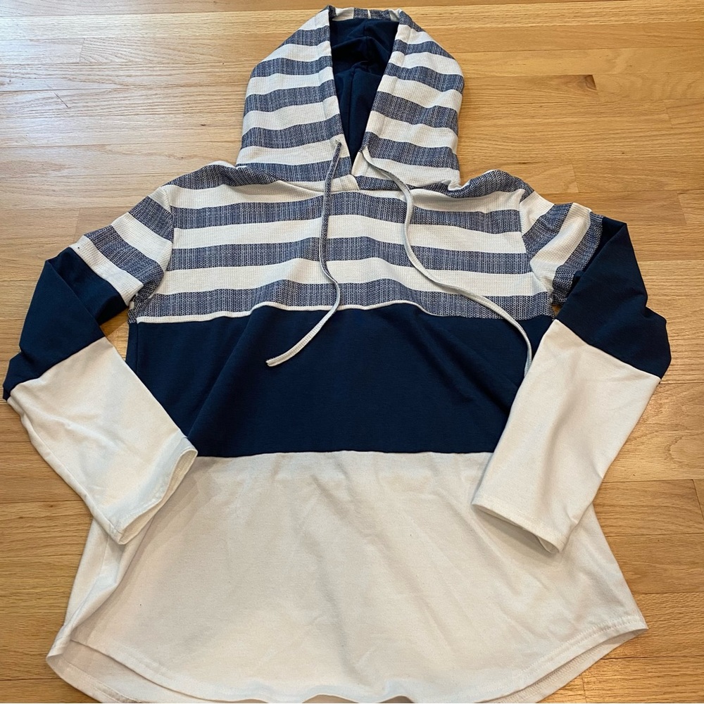 Unbranded, blue/white stripe & solid hooded pullover casual sweater size large